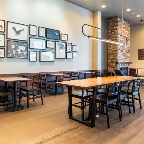 Starbucks Tikahtnu 1